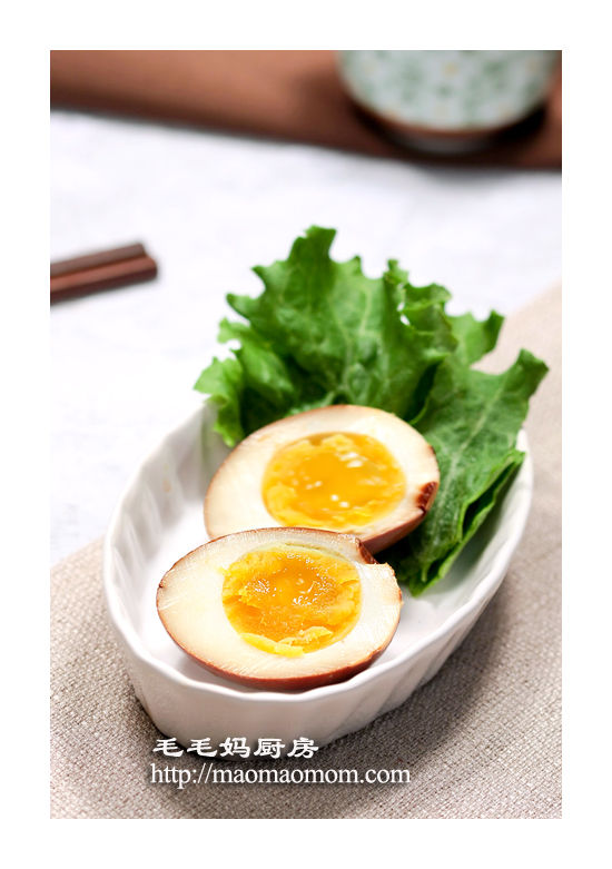  Soft boiled eggs in Chinese tea sauce
