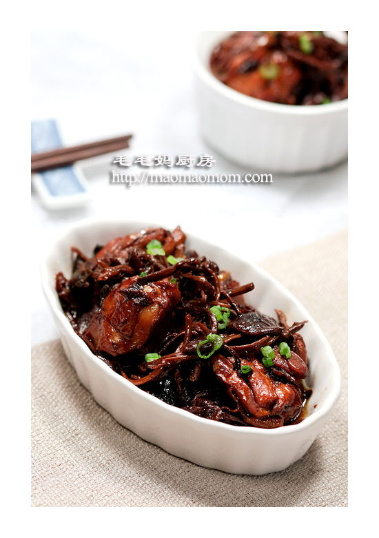 茶树菇烧鸡2 Chicken with two Chinese mushrooms 