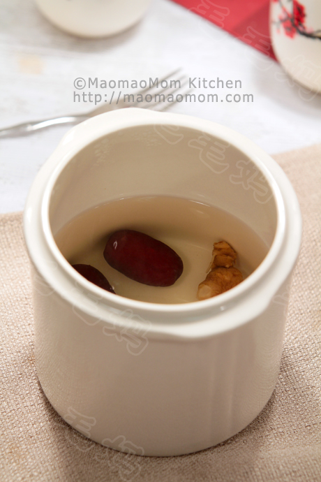  冬日进补之【红枣炖西洋参】 Red dates soup with ginseng