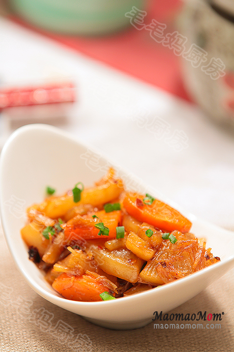 豆豉蚝油萝卜final 豆豉蚝油红白萝卜Braised daikon and carrots in black bean chili and oyster sauce